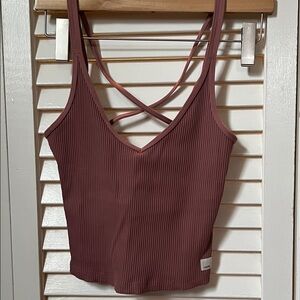 Vuori Women’s Ribbed Mauve Crop Tank